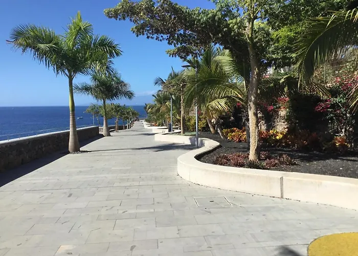 Ocean Garden Lv Апартаменти