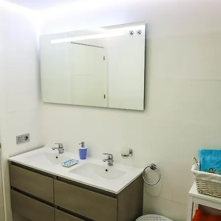 Ocean Garden Lv Апартаменти Адехе